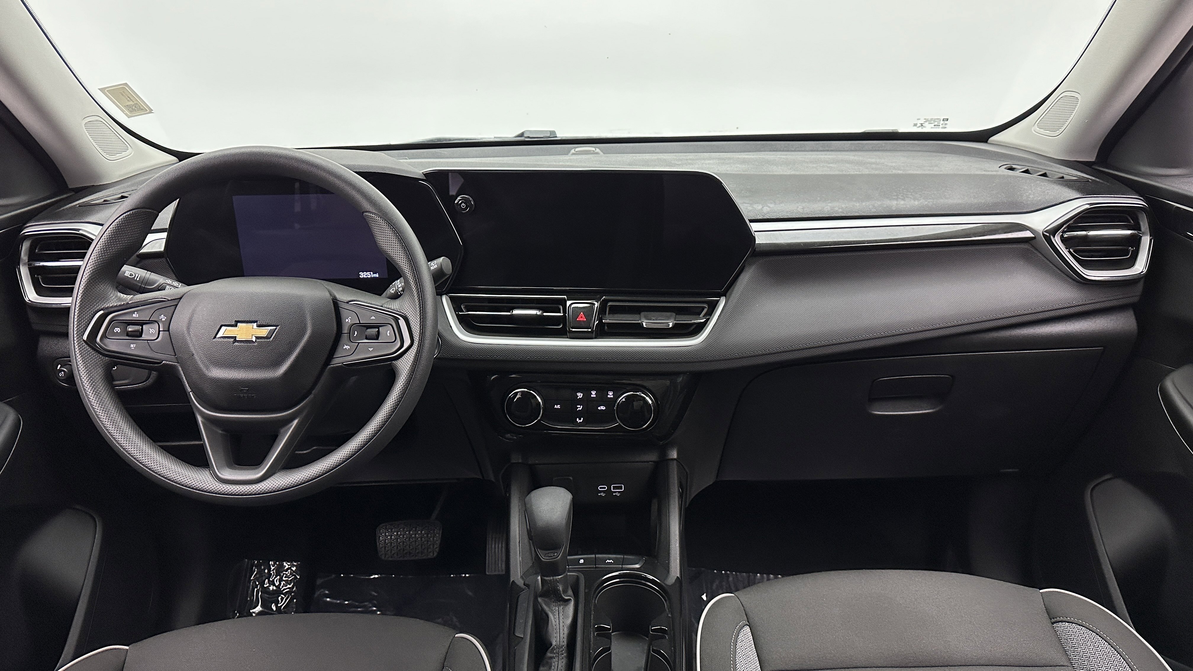 Used 2025 Chevrolet TrailBlazer LT image 21