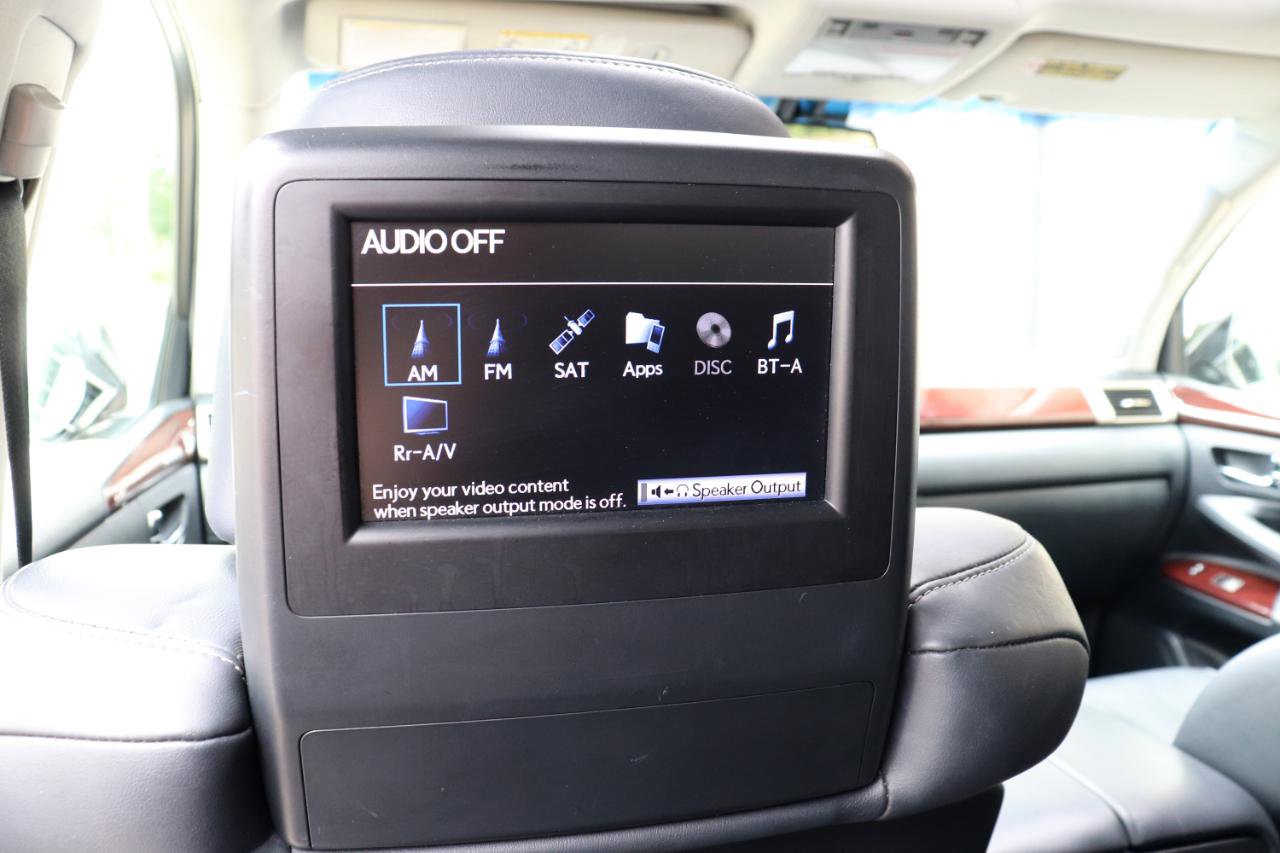Used 2015 Lexus LX 570 4WD image 55