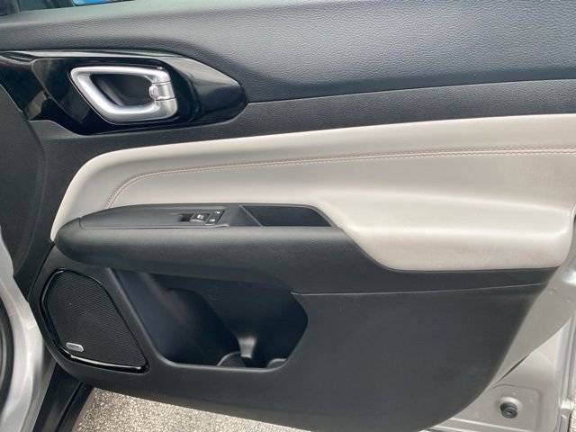 Used 2023 Jeep Compass Limited w/ Sun and Sound Group image 35