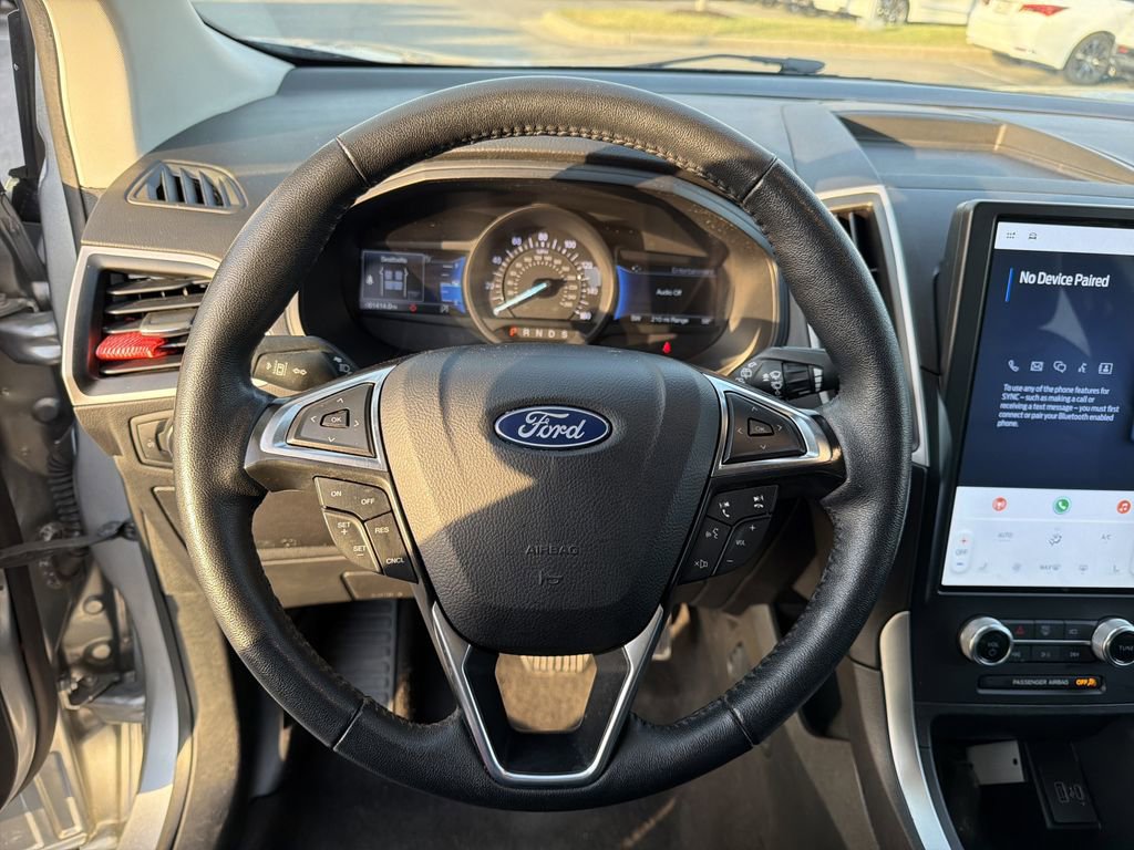 Used 2024 Ford Edge SEL AWD/4WD image 23