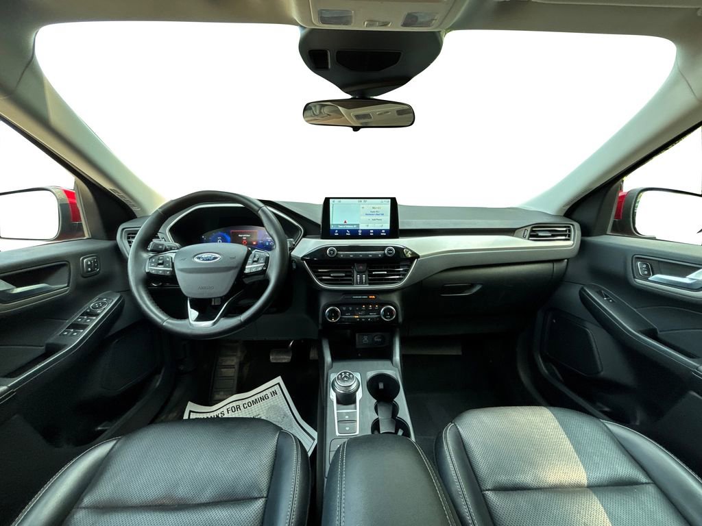 Used 2022 Ford Escape SEL w/ Technology Package image 17
