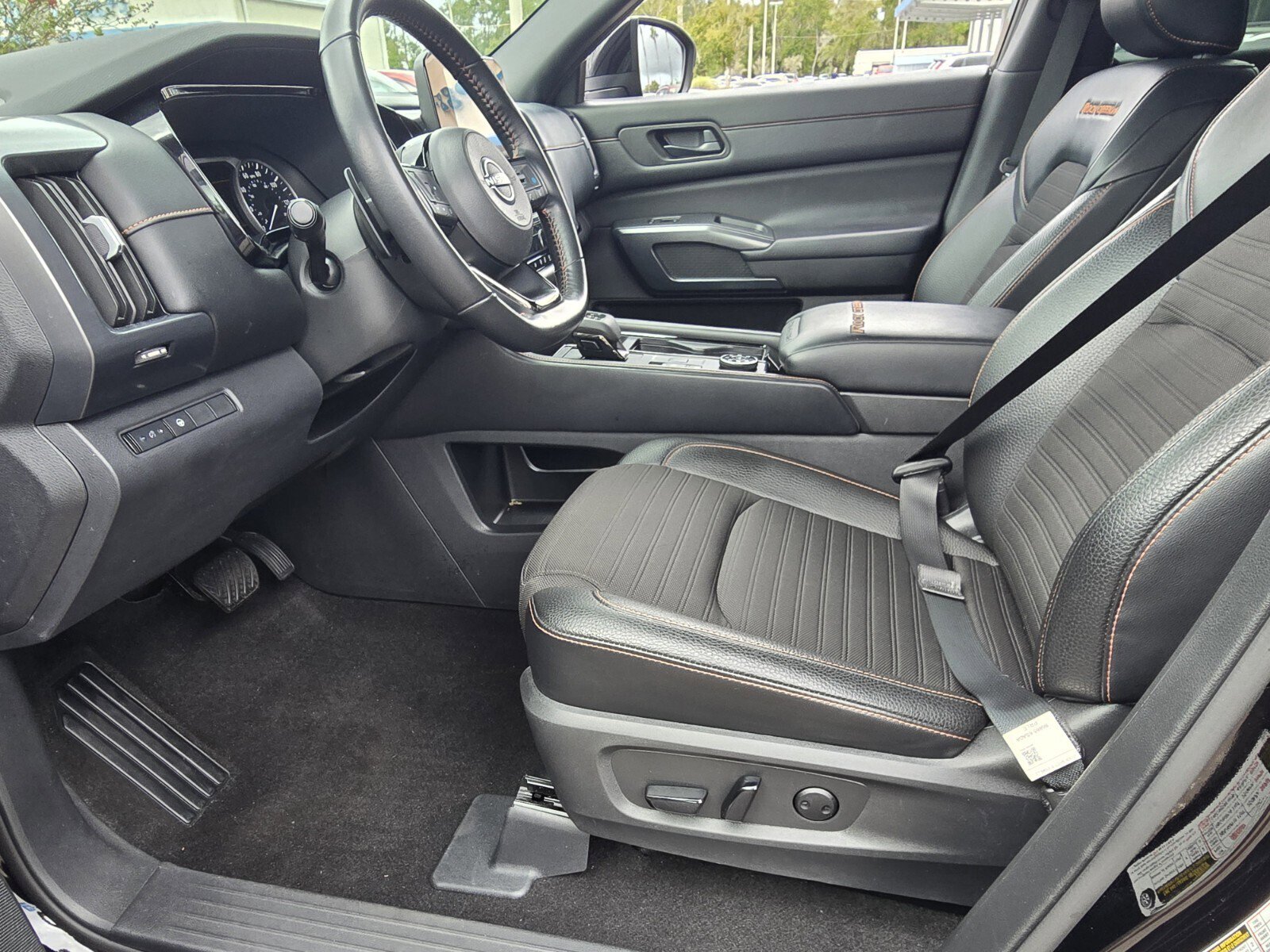 Used 2023 Nissan Pathfinder Rock Creek image 12