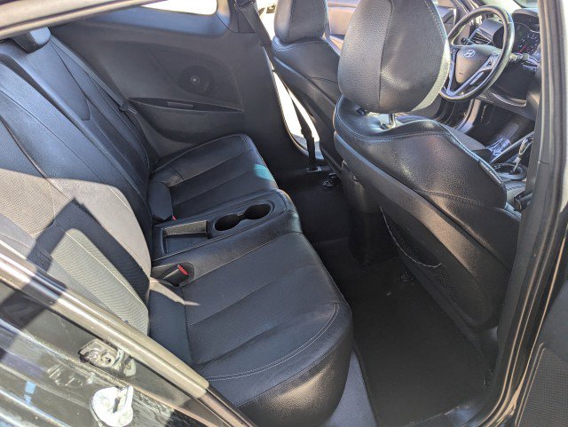 Used 2016 Hyundai Veloster Turbo FWD image 23
