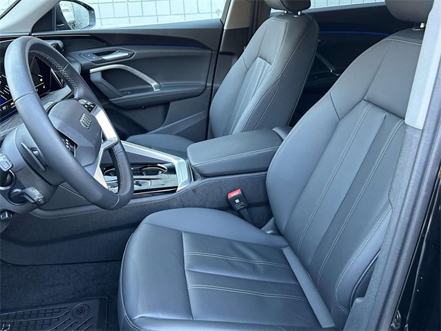 Certified 2025 Audi Q5 Premium w/ 19" Wheel Package image 20