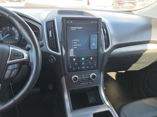 Used 2022 Ford Edge SEL AWD/4WD image 9