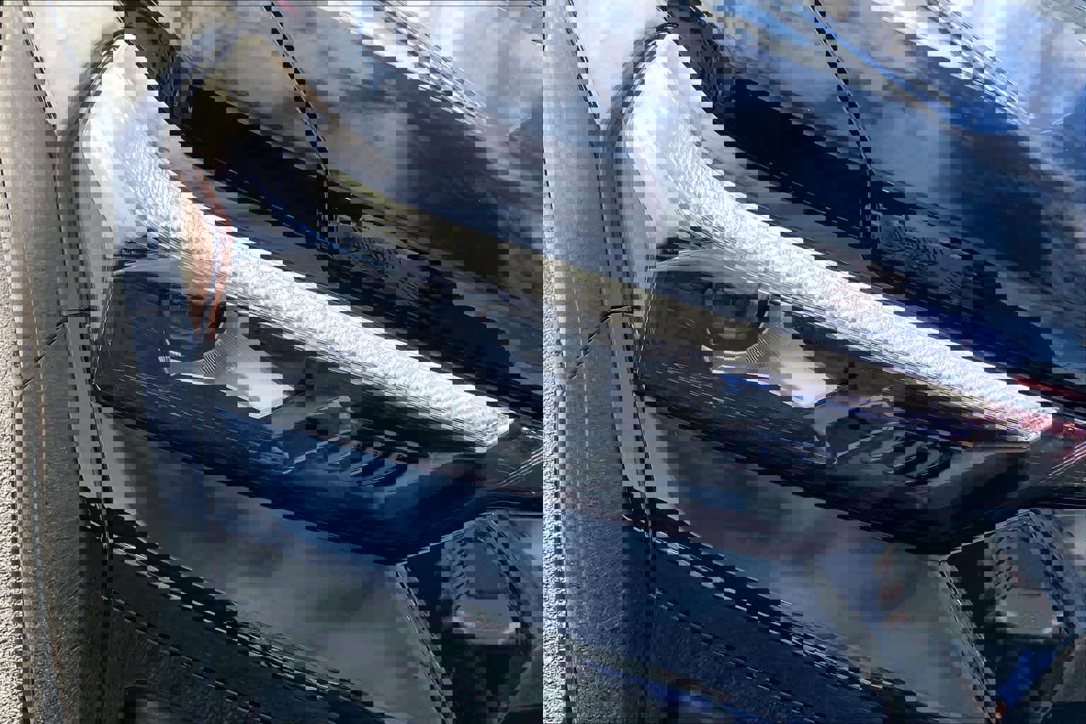 Certified 2024 Chevrolet Colorado Z71 w/ LPO, Dark Essentials Package image 27