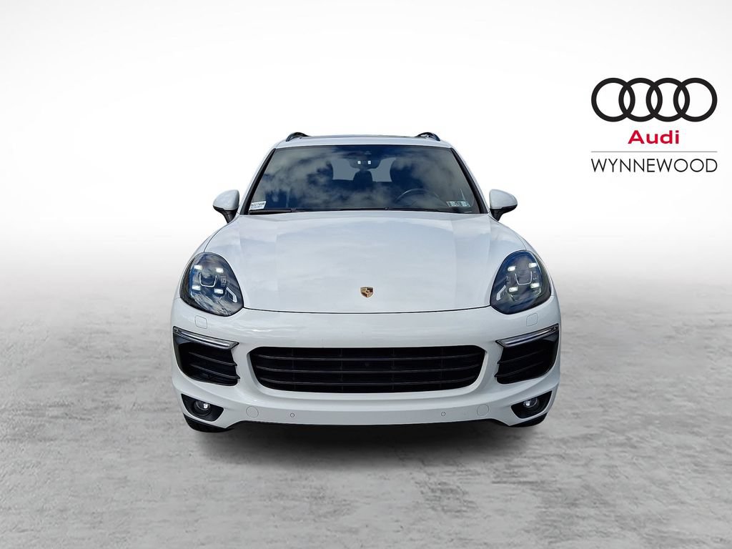 Used 2017 Porsche Cayenne Platinum Edition AWD/4WD image 2