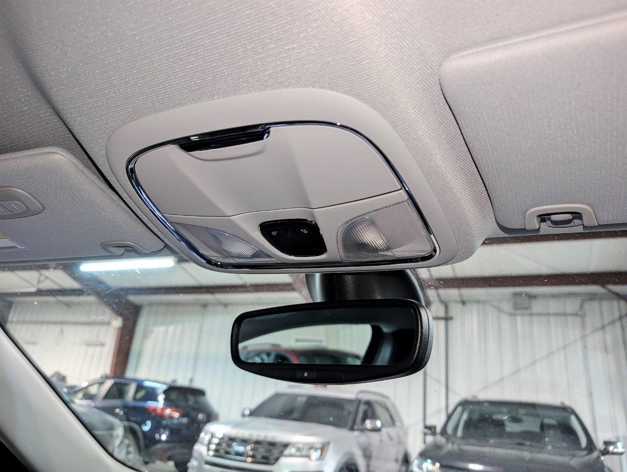 Used 2019 Jeep Cherokee Limited w/ Trailer Tow Group image 37