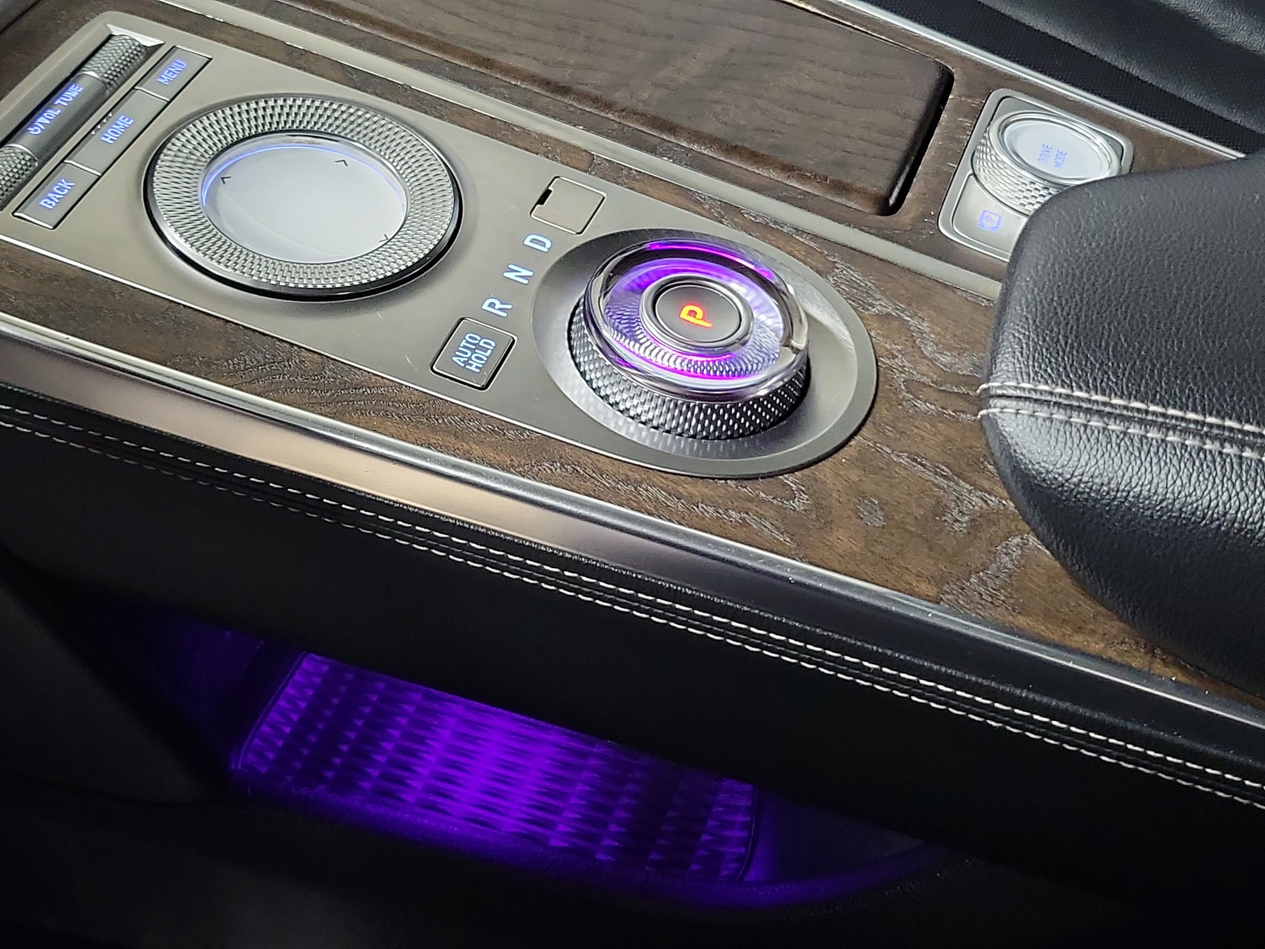 Used 2021 Genesis GV80 2.5T image 13