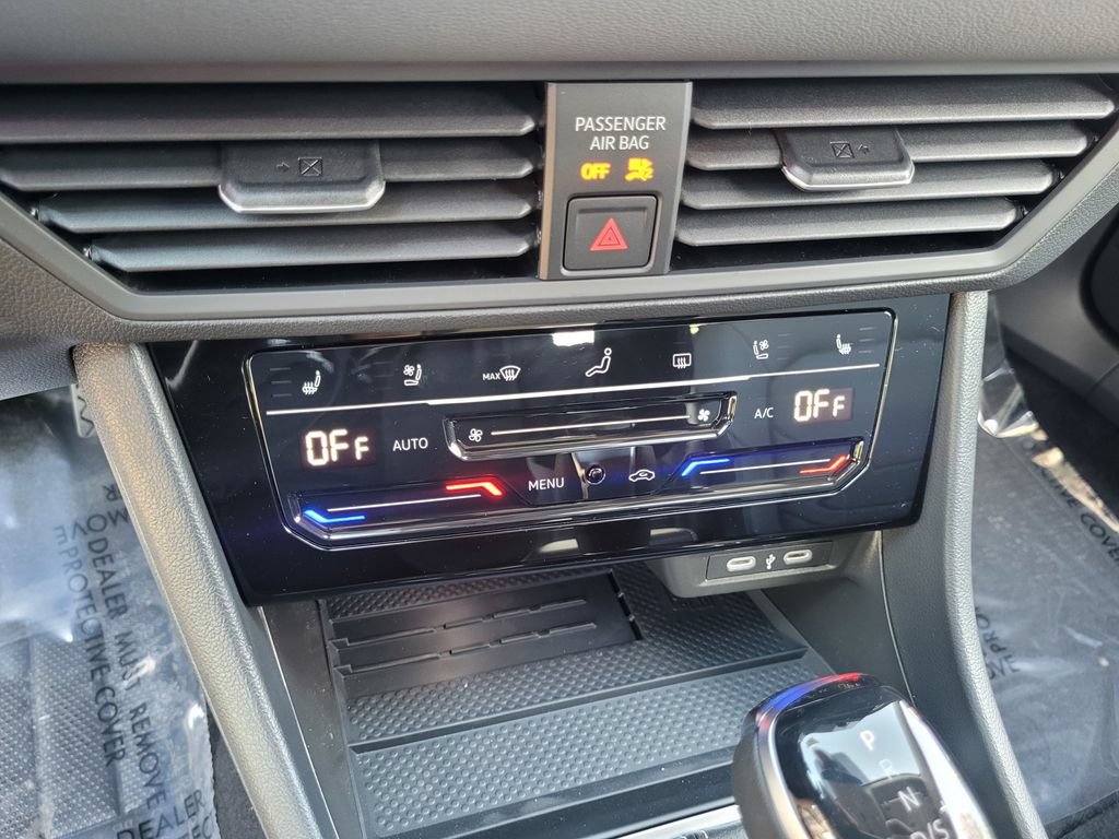 New 2026 Volkswagen Jetta SEL FWD image 19