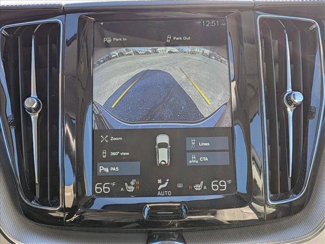Used 2019 Volvo XC60 T6 Inscription w/ Protection Package Premier image 13