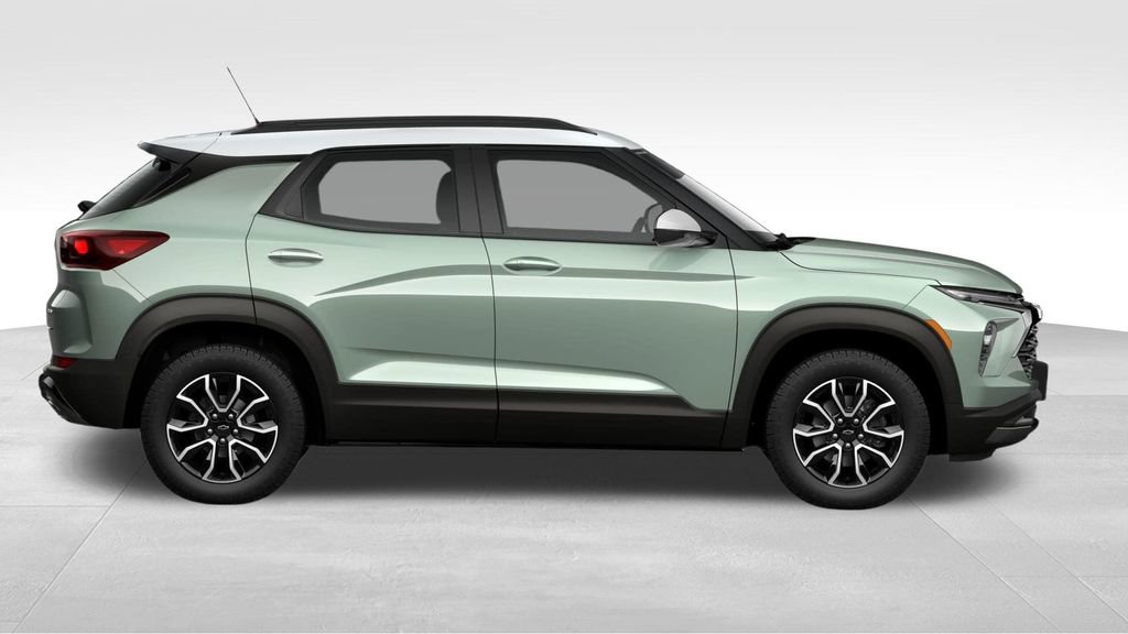 New 2026 Chevrolet TrailBlazer ACTIV w/ Convenience Package image 3