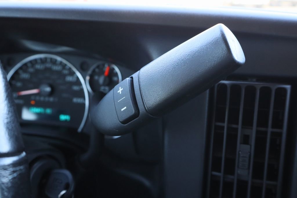 Used 2023 GMC Savana 3500 w/ Power Convenience Package image 16