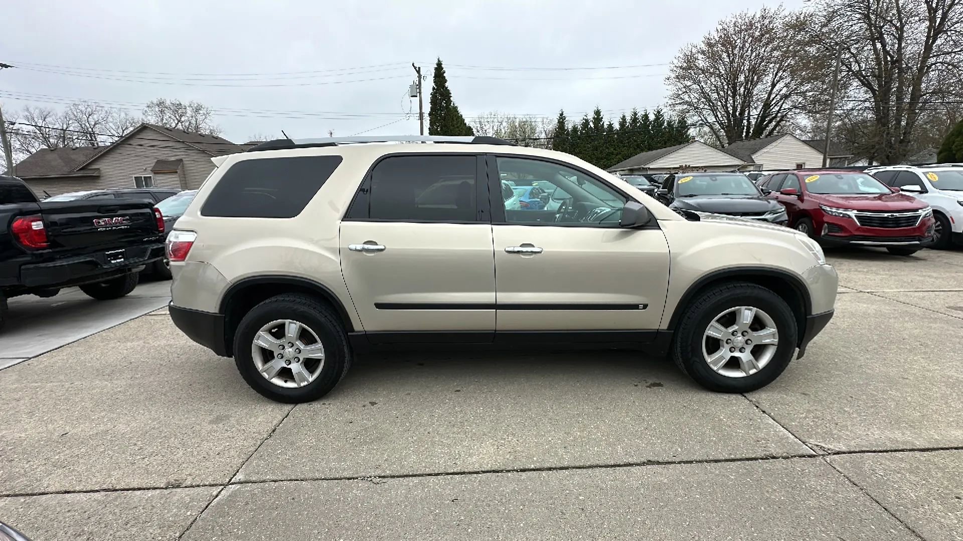 Used 2010 GMC Acadia SL image 4