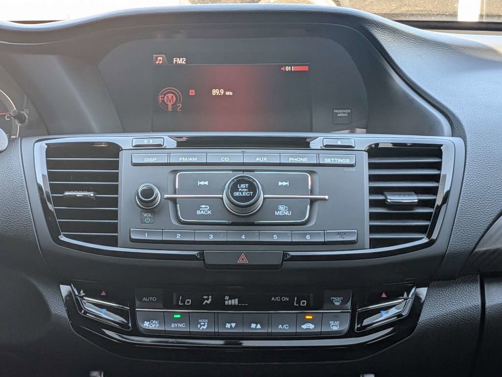 Used 2016 Honda Accord Sport image 17