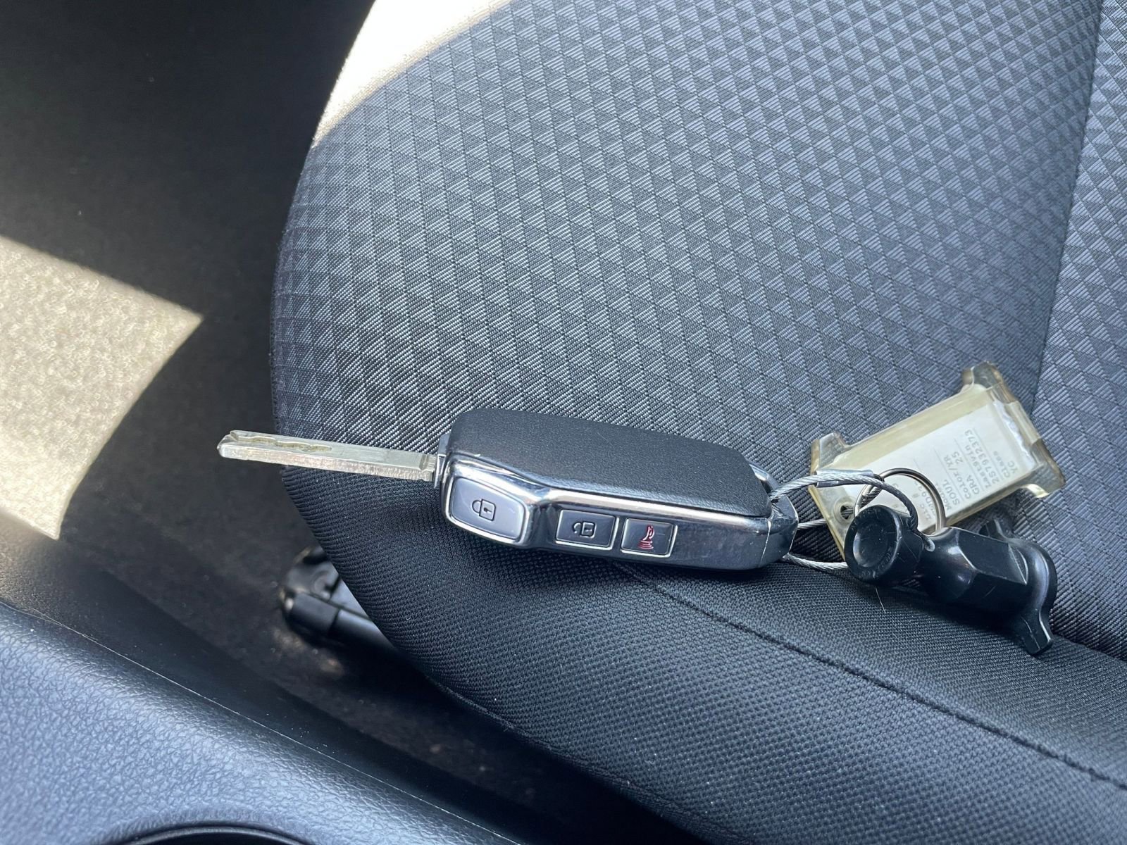 Used 2025 Kia Soul LX w/ LX Technology Package image 21