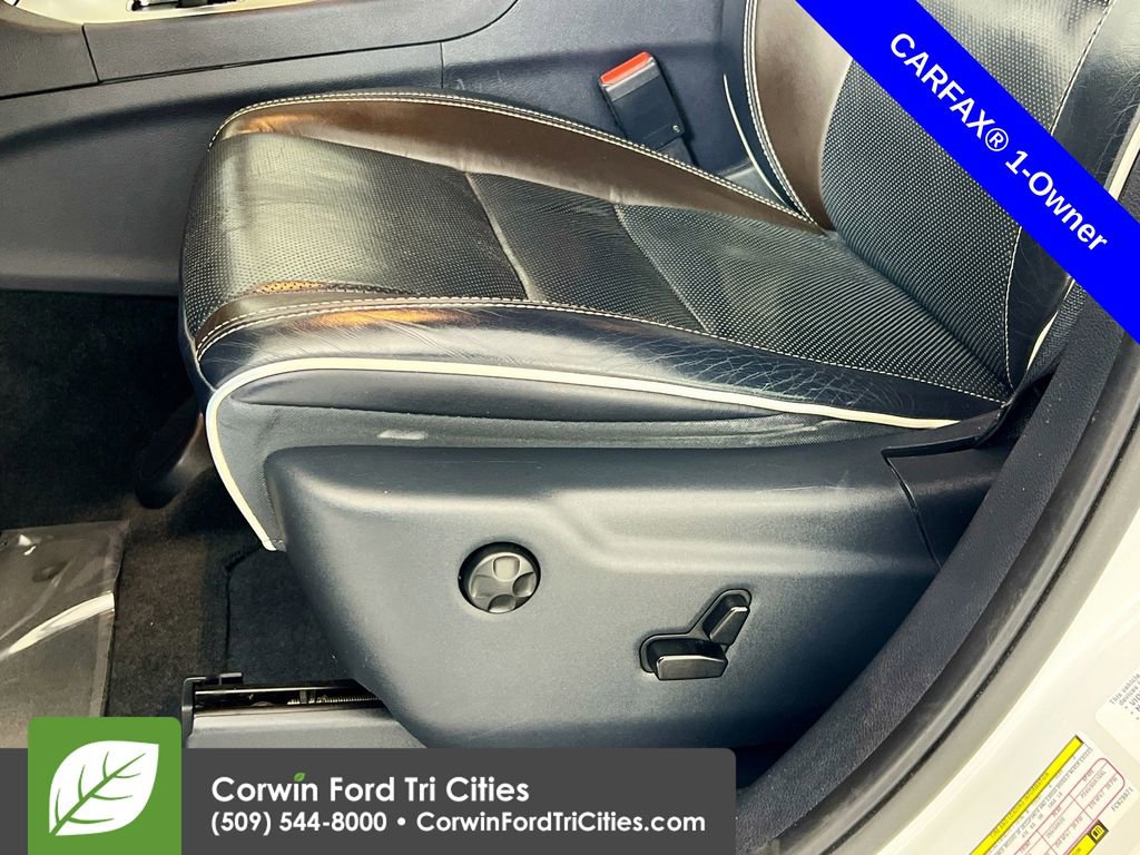 Used 2015 Jeep Grand Cherokee Overland AWD/4WD image 23