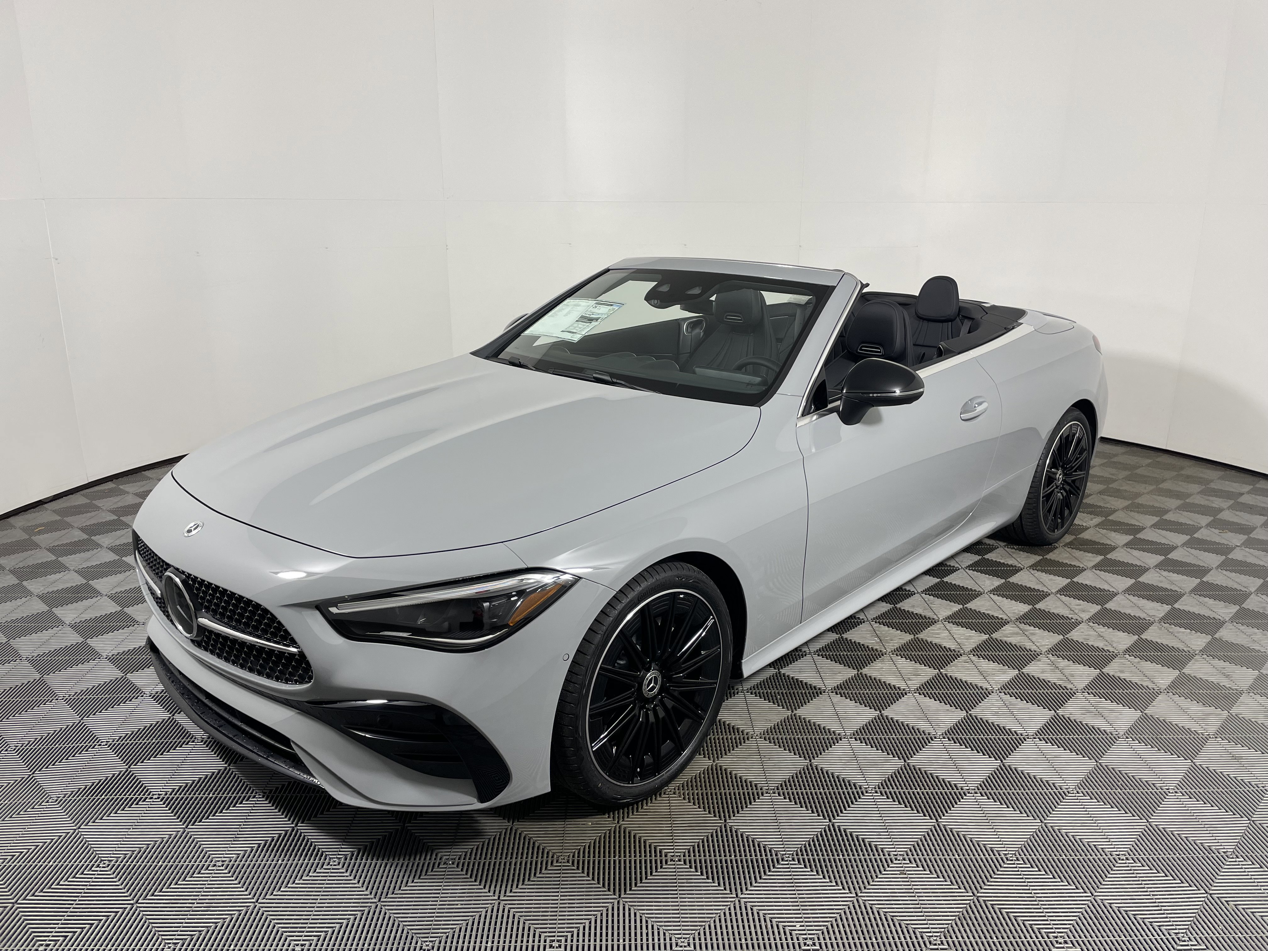 New 2026 Mercedes-Benz CLE 300 4MATIC Cabriolet image 9