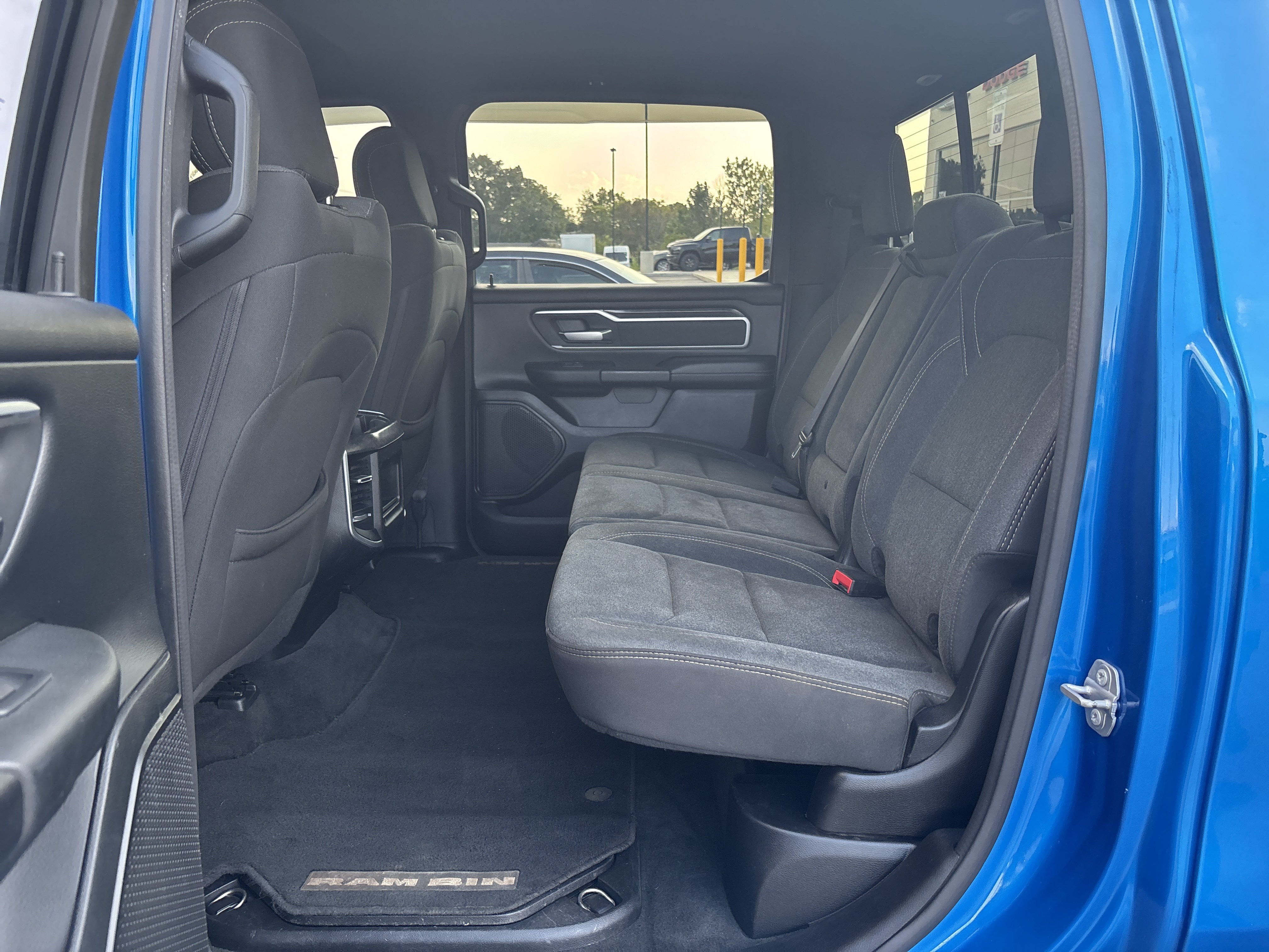Used 2020 RAM 1500 Big Horn AWD/4WD image 32