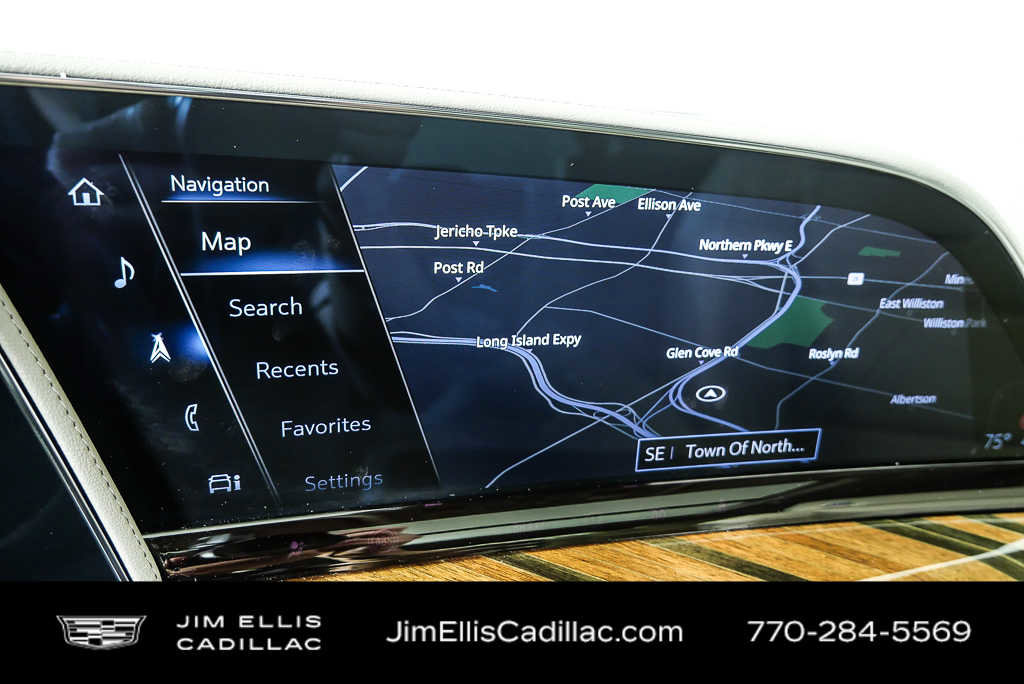 Used 2023 Cadillac Escalade Premium Luxury Platinum AWD/4WD image 14