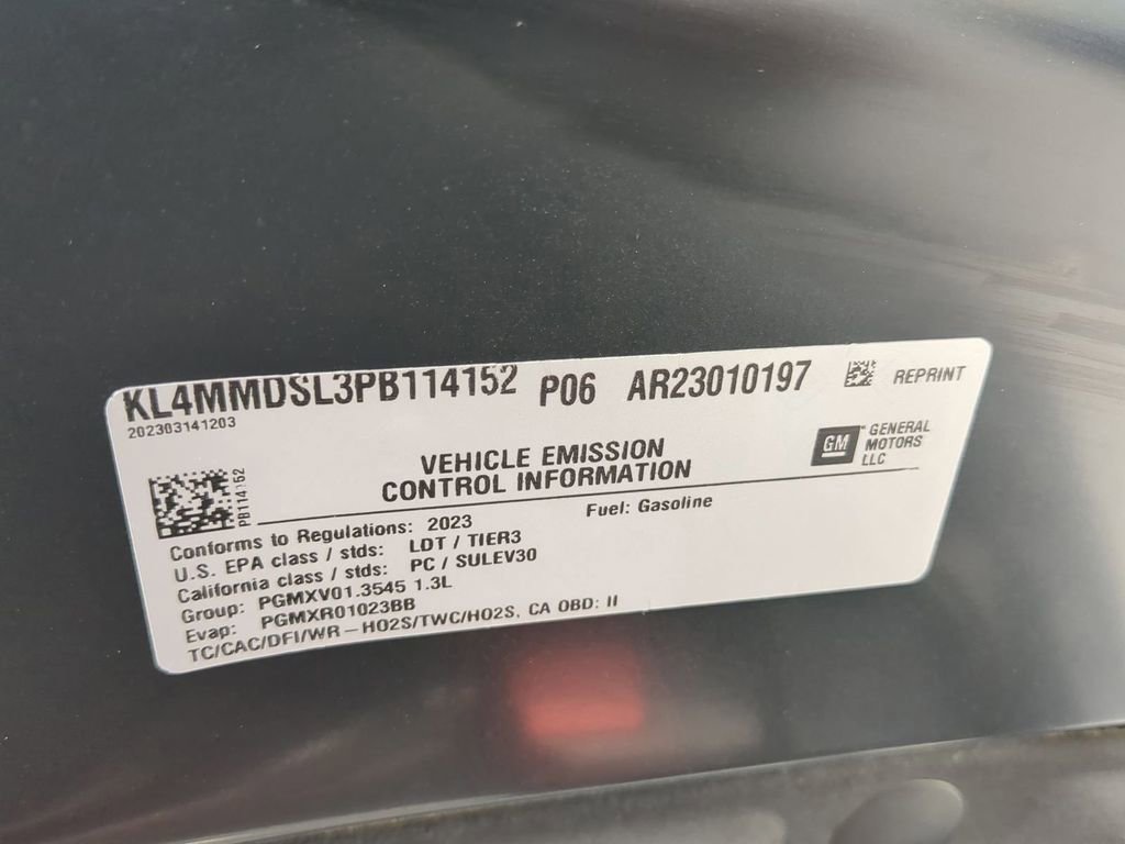 Used 2023 Buick Encore GX Select w/ Sport Touring Package FWD image 37