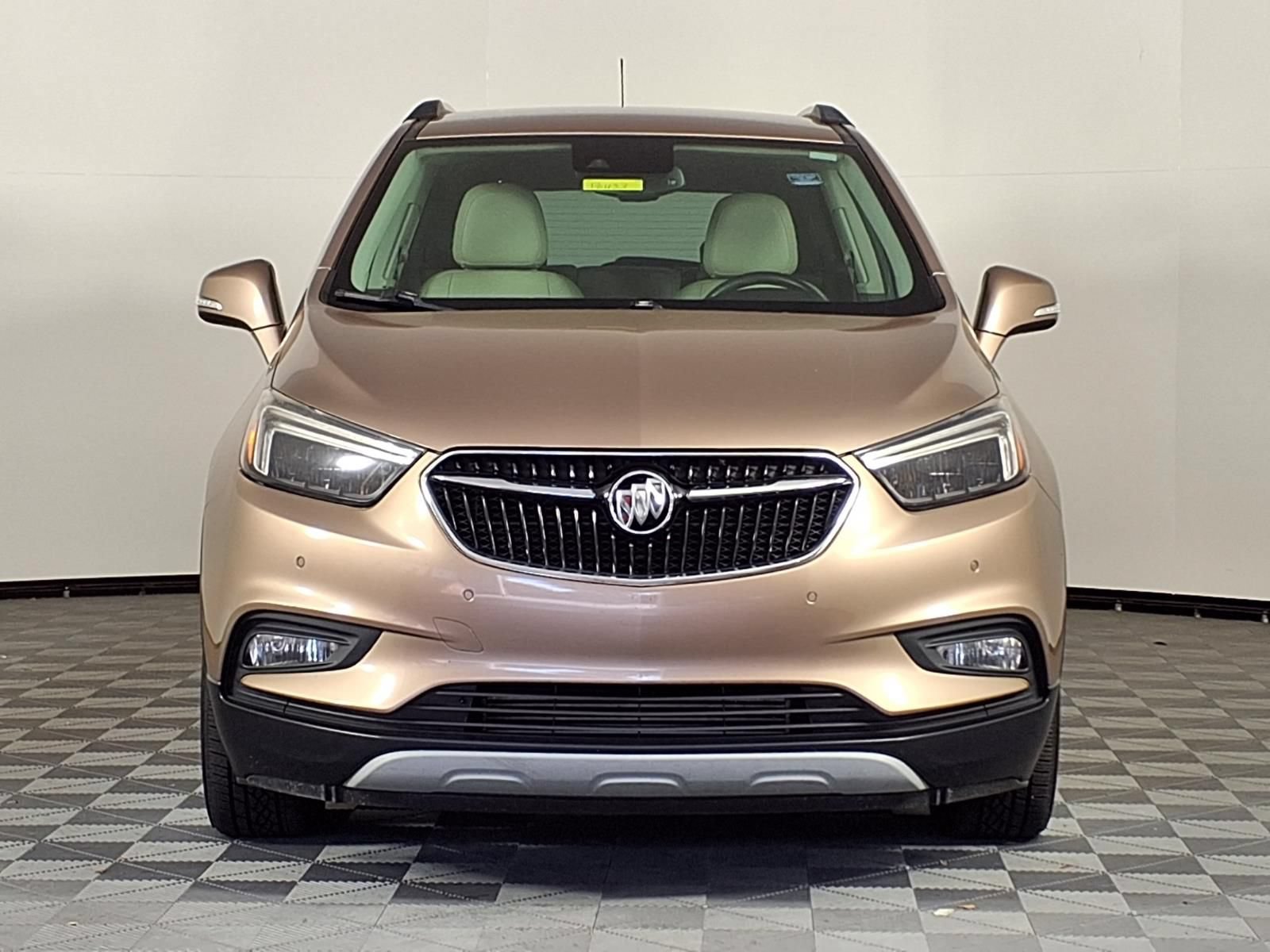 Used 2018 Buick Encore Premium FWD image 2