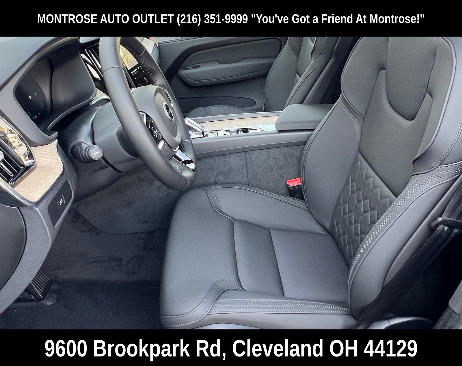 New 2026 Volvo XC60 B5 Core w/ Climate Package AWD/4WD image 12