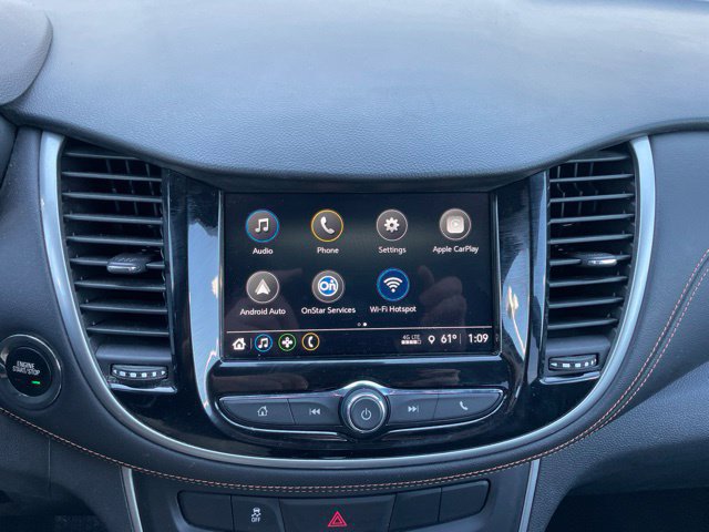 Used 2018 Chevrolet Trax LT w/ LT Convenience Package AWD/4WD image 13