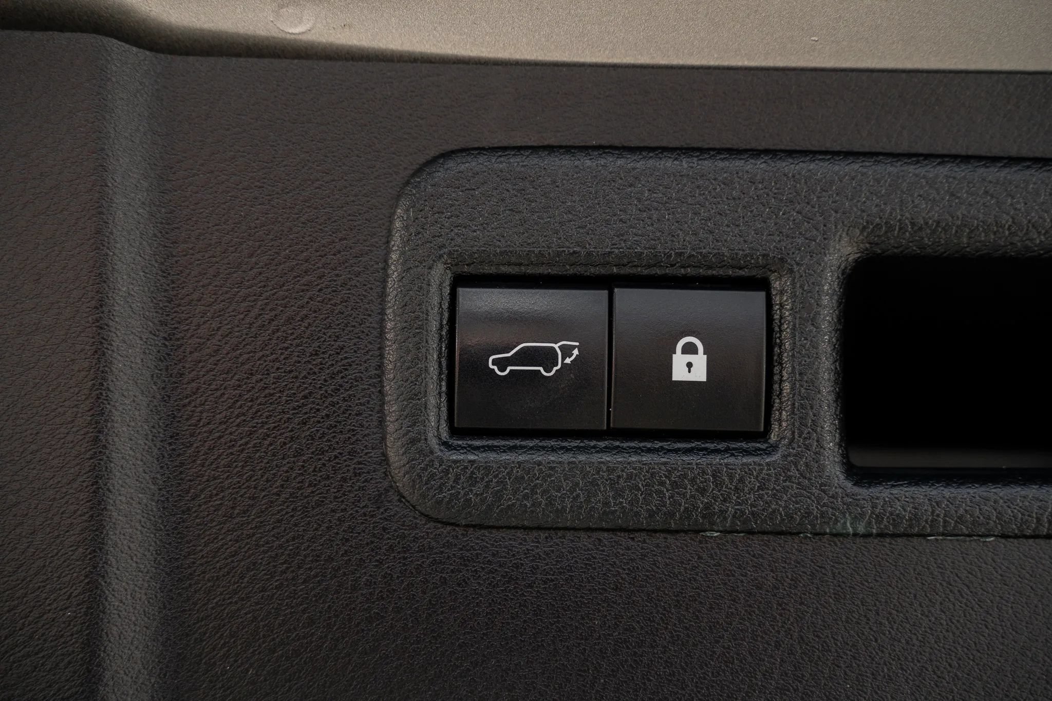 Used 2020 Lexus NX 300h AWD w/ Comfort Package image 10