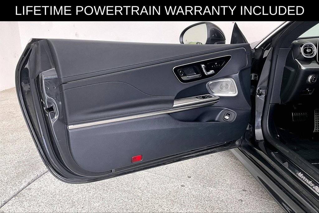 Used 2025 Mercedes-Benz CLE 300 4MATIC Coupe image 23