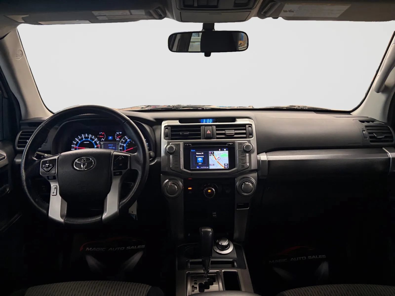 Used 2016 Toyota 4Runner SR5 AWD/4WD image 22