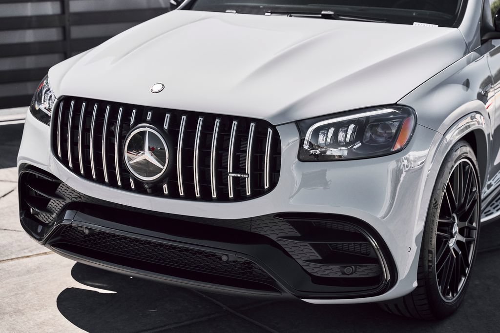 Used 2025 Mercedes-Benz GLS 63 AMG 4MATIC image 6