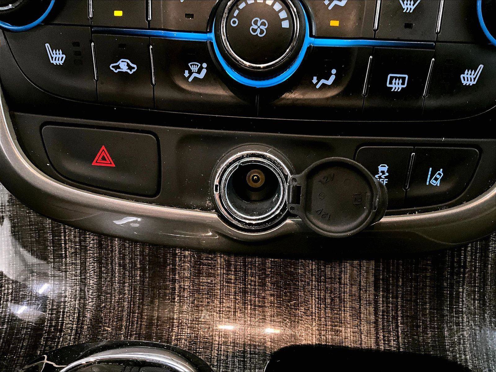 Used 2014 Chevrolet Malibu LTZ image 32