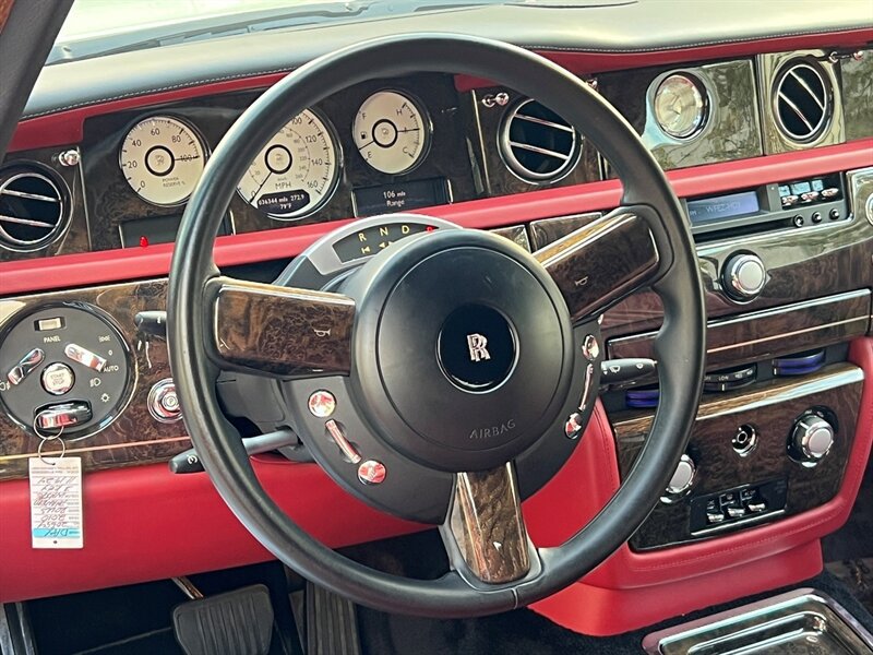 Used 2010 Rolls-Royce Phantom Coupe RWD image 20