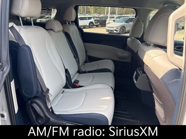 Certified 2025 Kia Carnival EX image 7