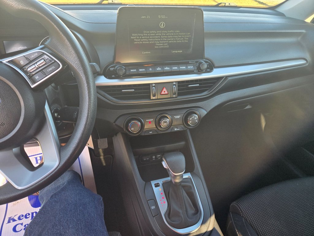 Used 2021 Kia Forte LXS image 8