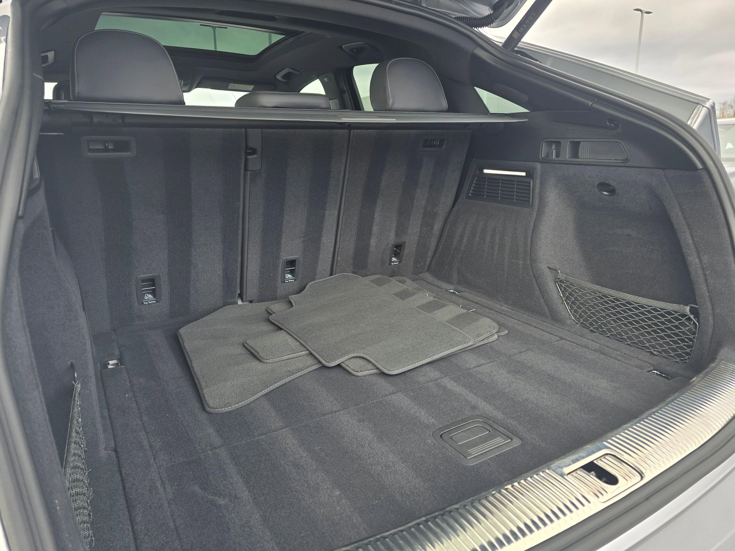 Used 2023 Audi SQ5 Prestige w/ Prestige Package image 23