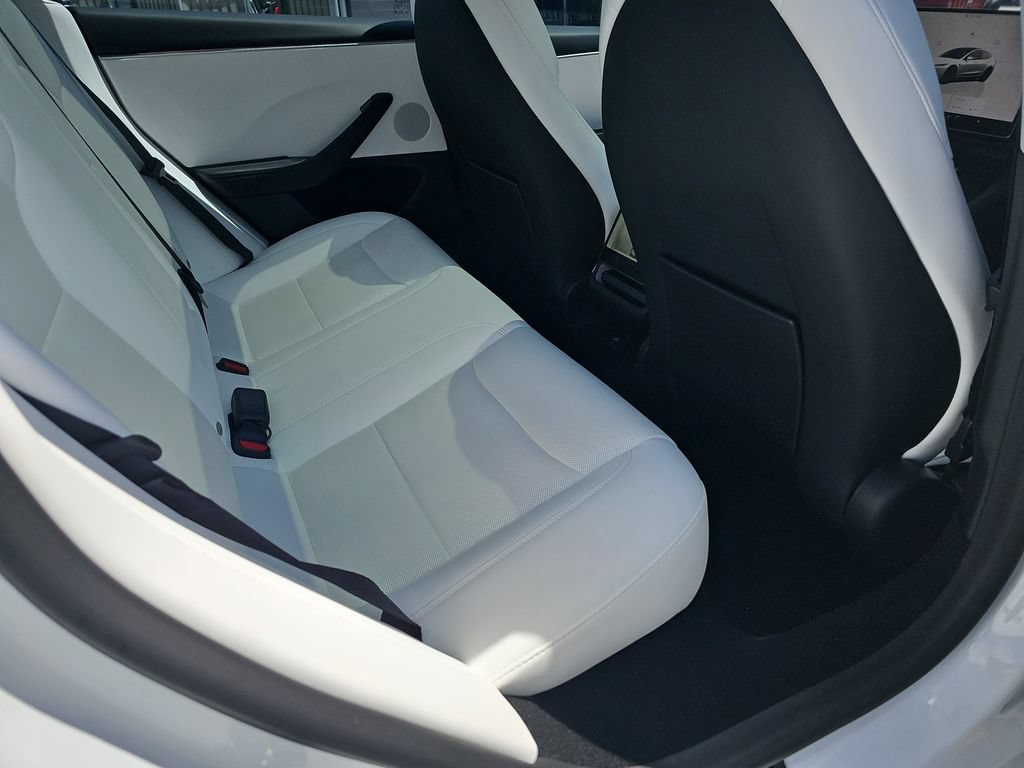 Used 2024 Tesla Model 3 Long Range RWD image 15