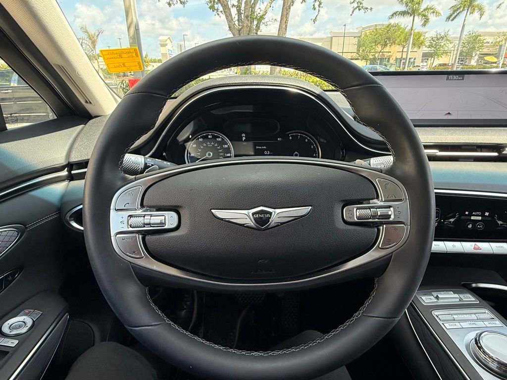 Used 2025 Genesis GV70 2.5T w/ Advanced Package image 17