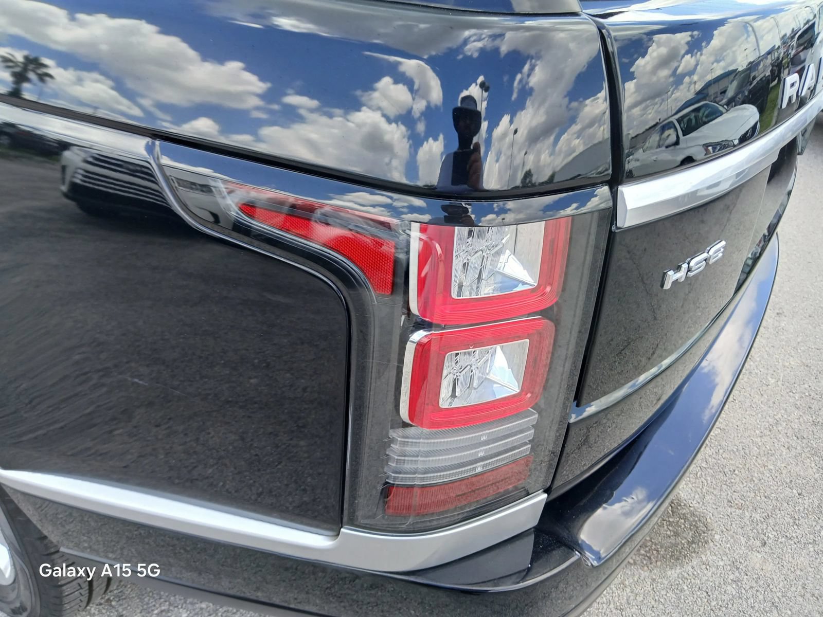 Used 2014 Land Rover Range Rover HSE AWD/4WD image 13