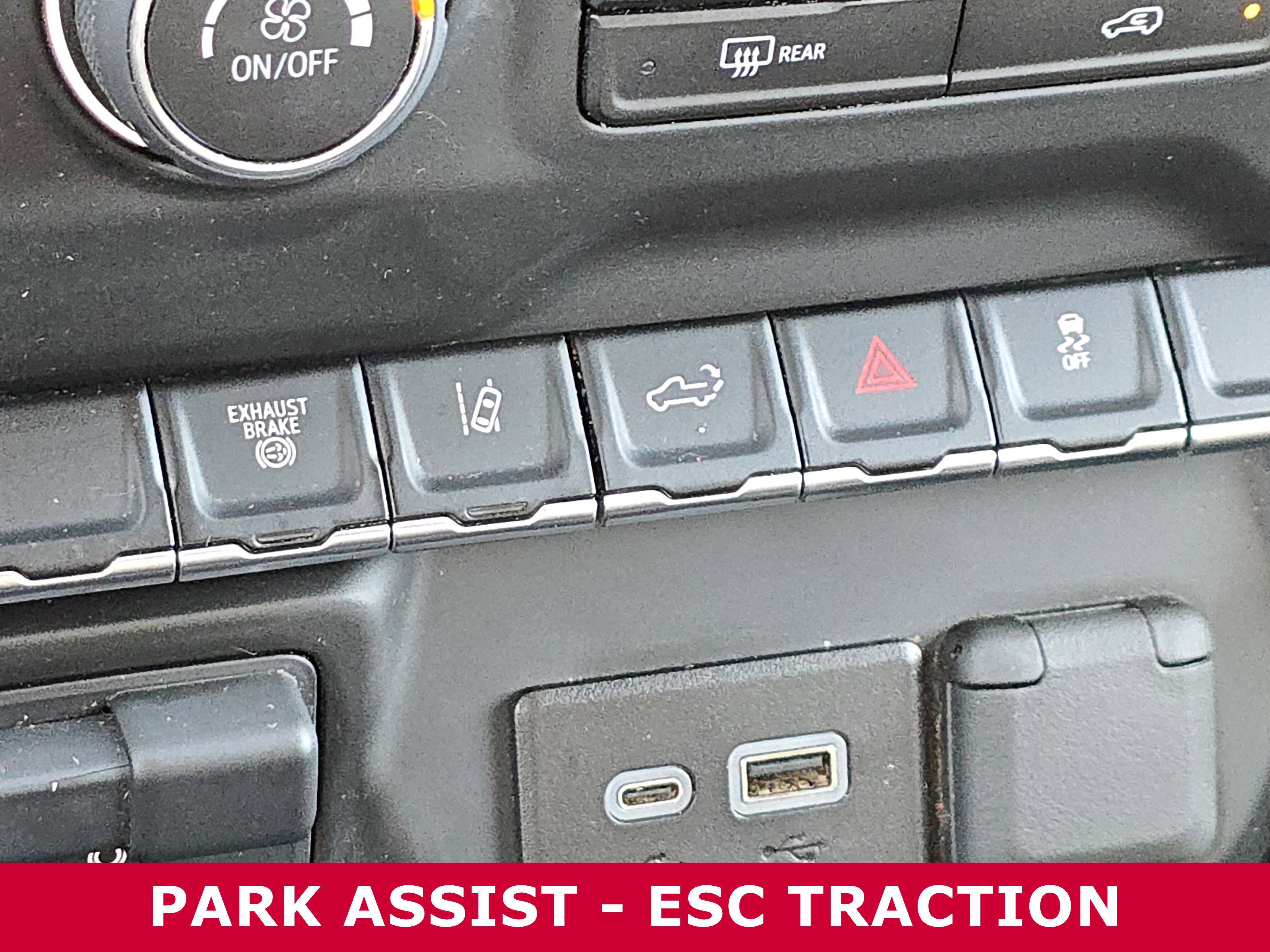 Used 2024 Chevrolet Silverado 3500 W/T image 24