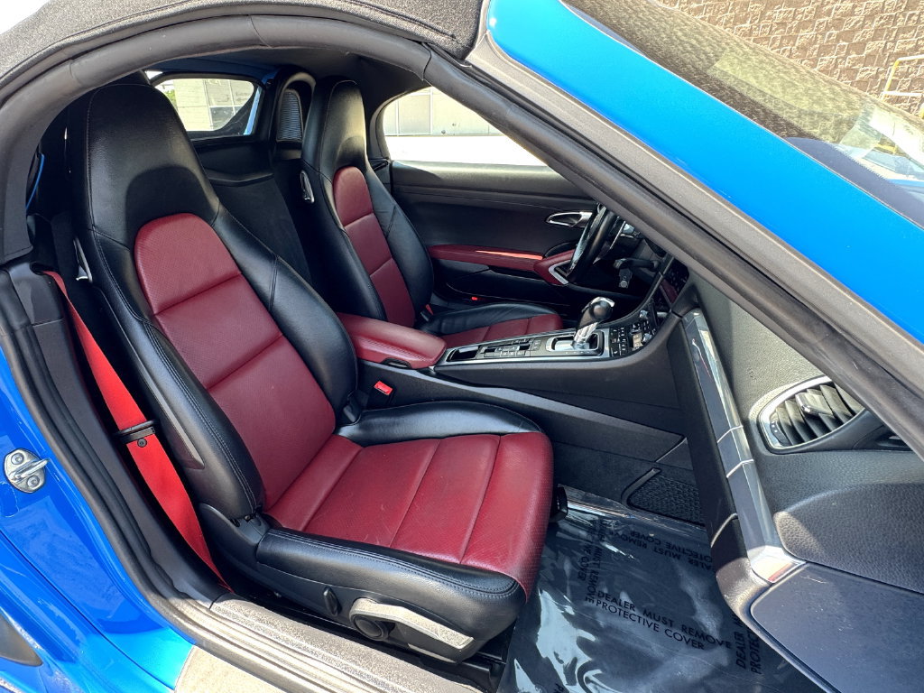 Used 2023 Porsche 718 Boxster S RWD image 37