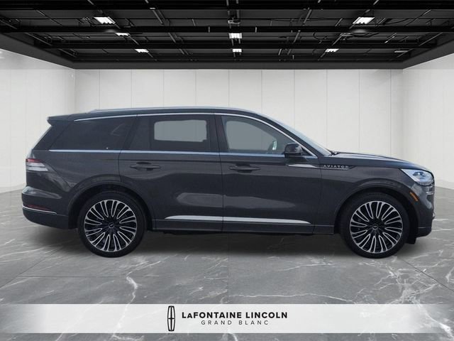 Used 2023 Lincoln Aviator Black Label w/ Dynamic Handling Package image 6