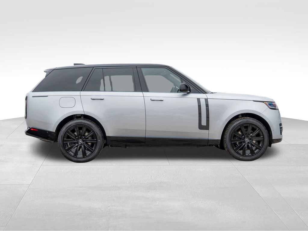New 2025 Land Rover Range Rover SE image 8