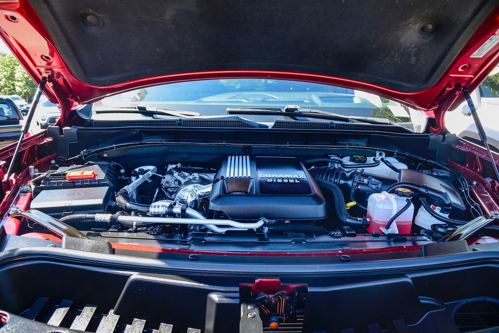 Used 2024 GMC Yukon Denali image 32