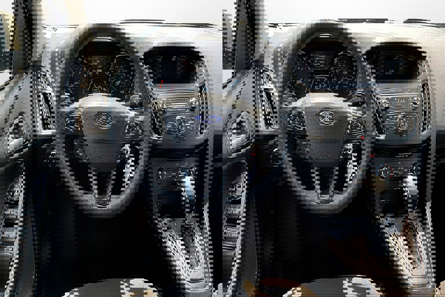 Used 2018 Ford Focus SE image 5