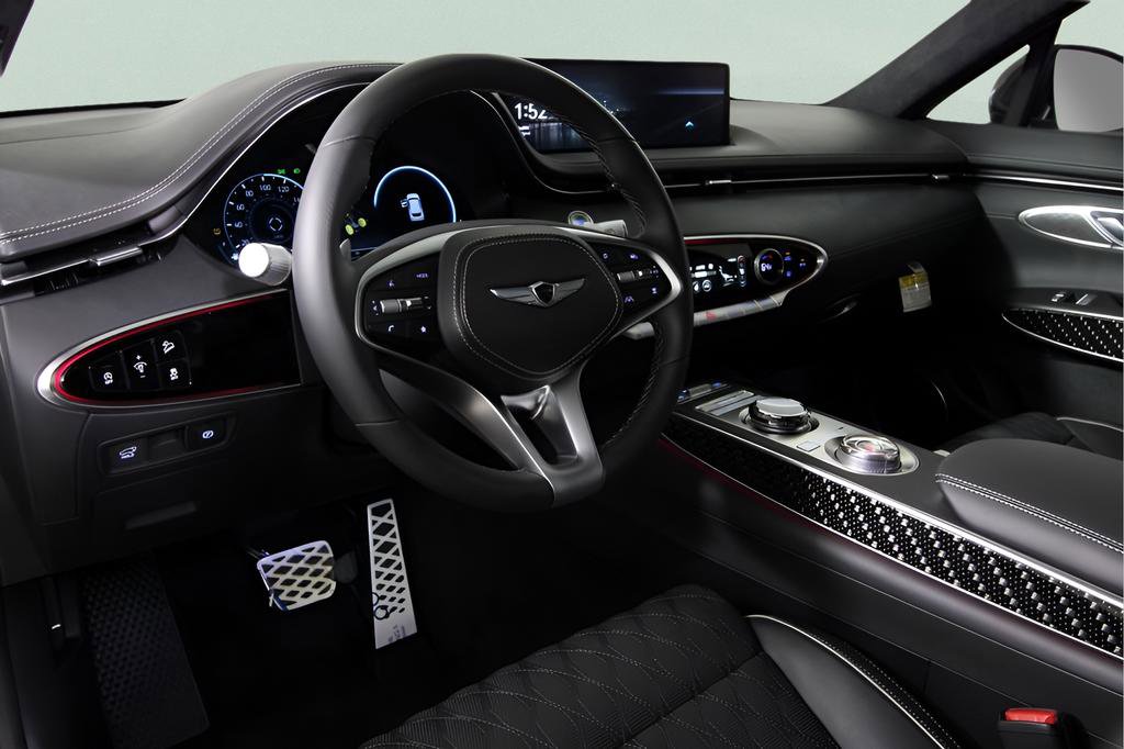 Used 2025 Genesis GV70 3.5T Sport w/ Sport Prestige Package AWD/4WD image 11