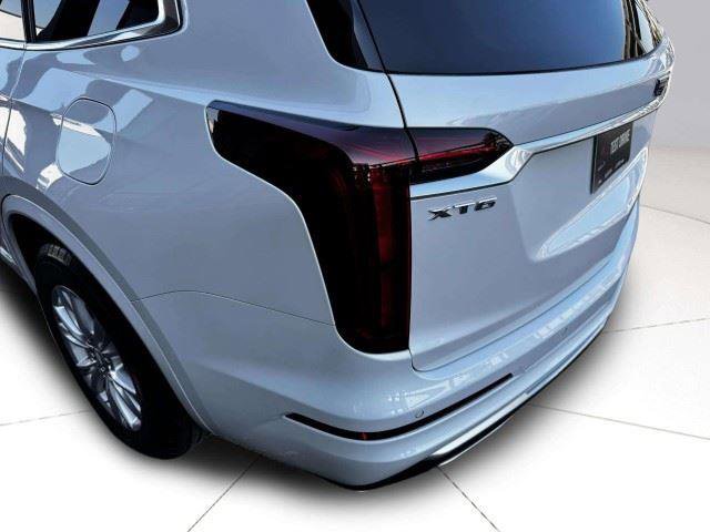 Used 2024 Cadillac XT6 Luxury w/ LPO, Floor Liner Package FWD image 13