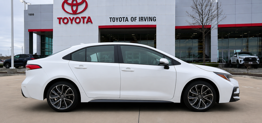 Used 2024 Toyota Corolla SE FWD image 10
