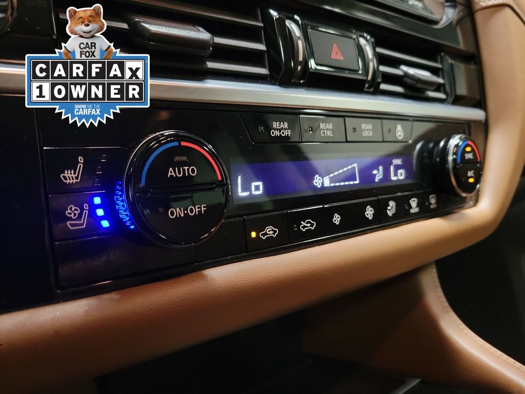 Used 2024 Nissan Pathfinder Platinum AWD/4WD image 18